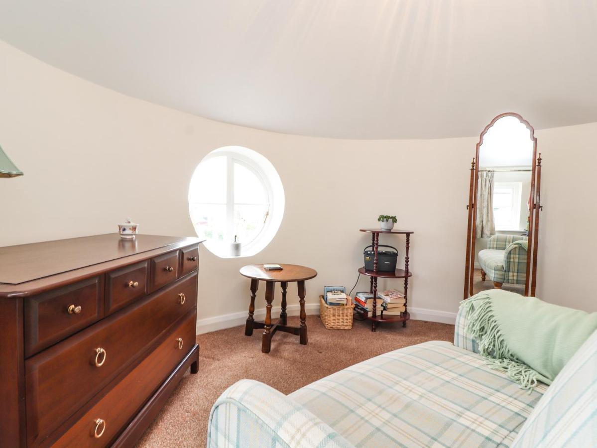 Springfield Cottage Рексем Экстерьер фото